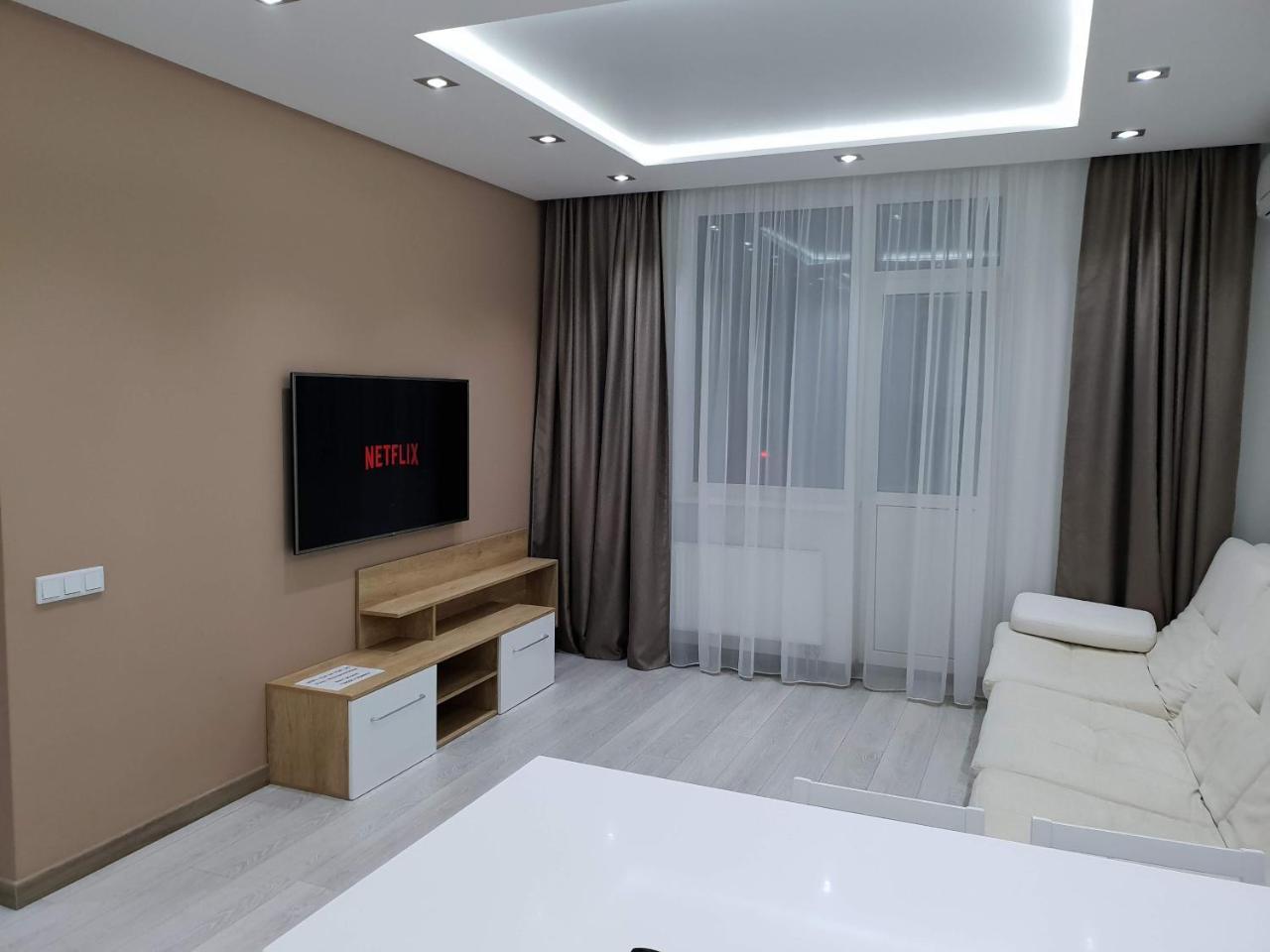 Luxapartment Киев Екстериор снимка